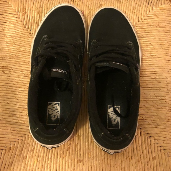 Vans - Picture 4 of 7